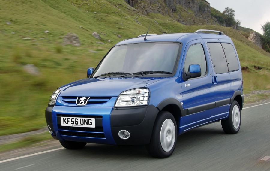 Peugeot Partner Tepee 2003 года  (фото 19 из 22)